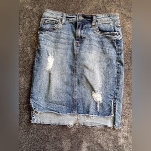 Kut from the Kloth Connie distressed denim skirt
